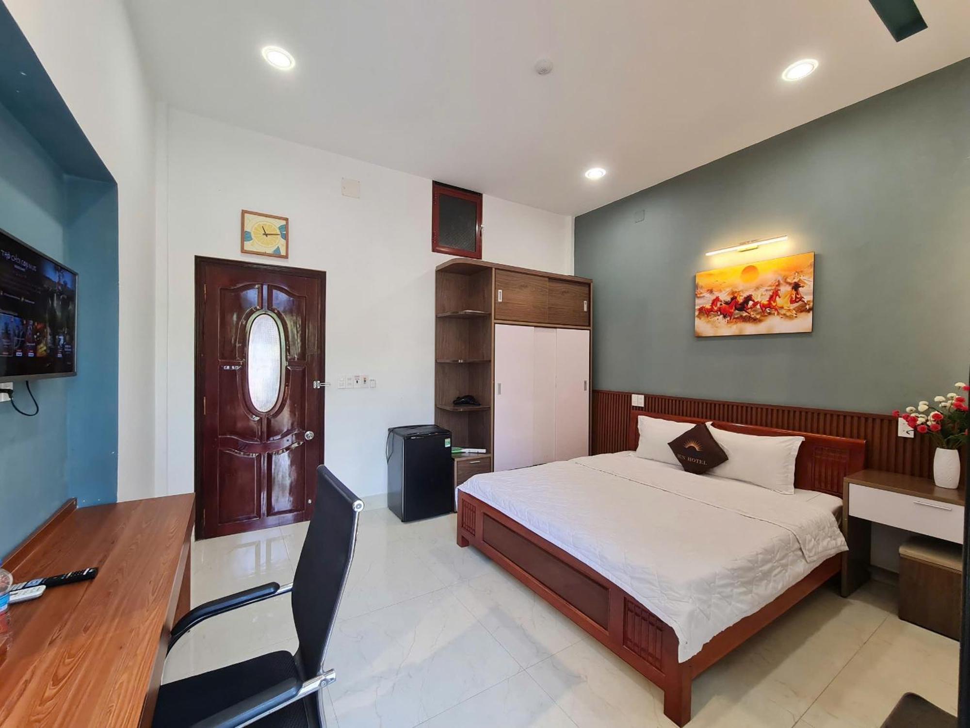 Sun Hotel Hué Extérieur photo